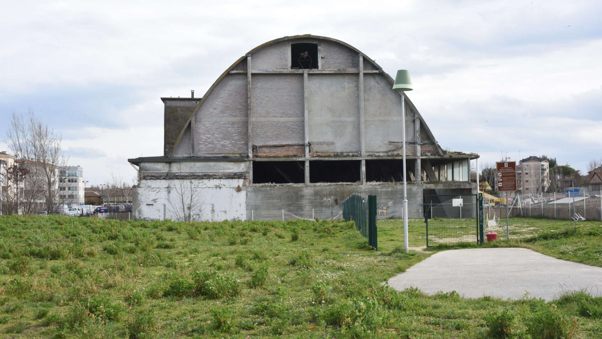 L’ex Magazzino S.I.R. – Il Sigarone image