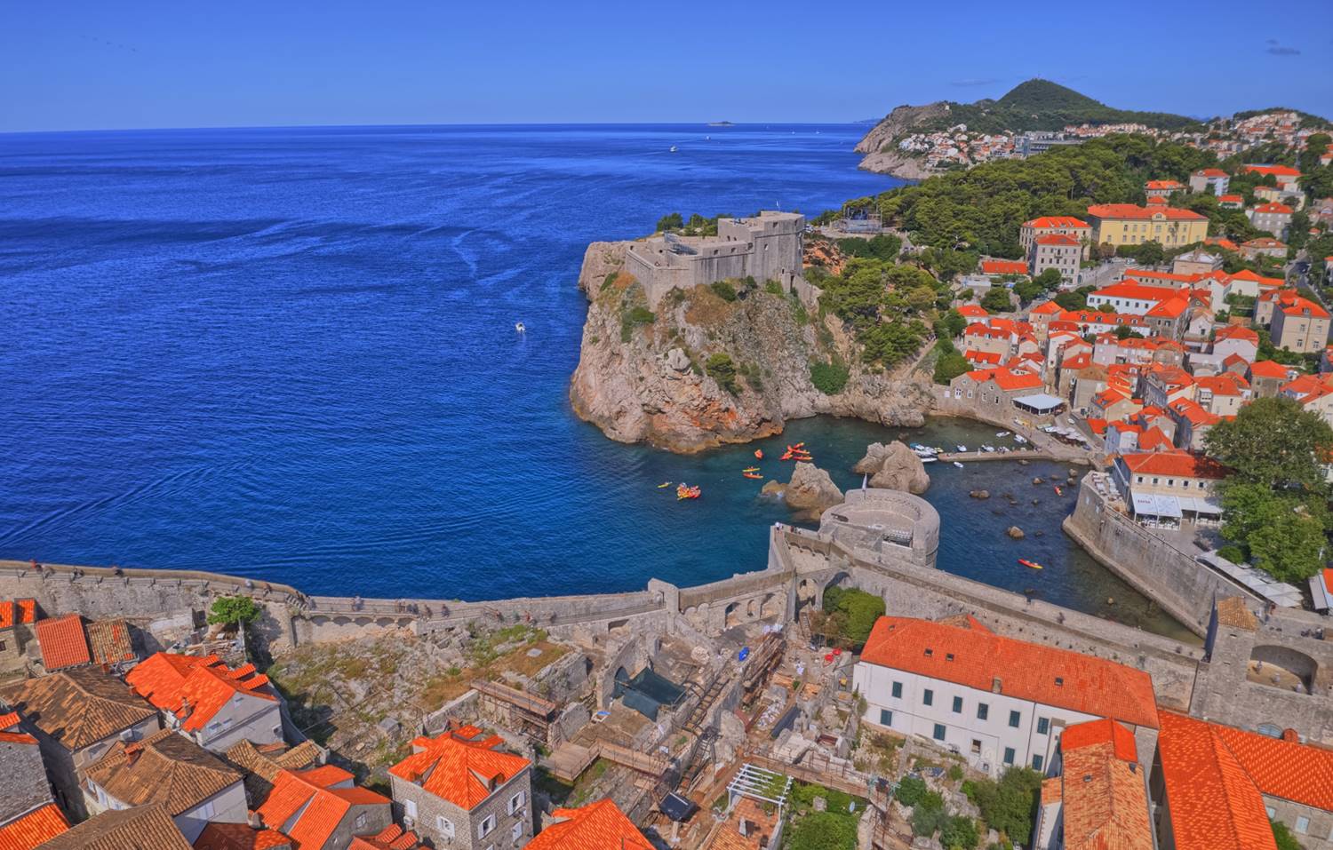 Lovrijenac image