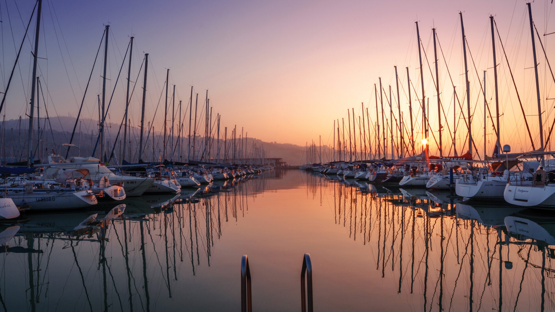 IL PORTO DI ANCONA image