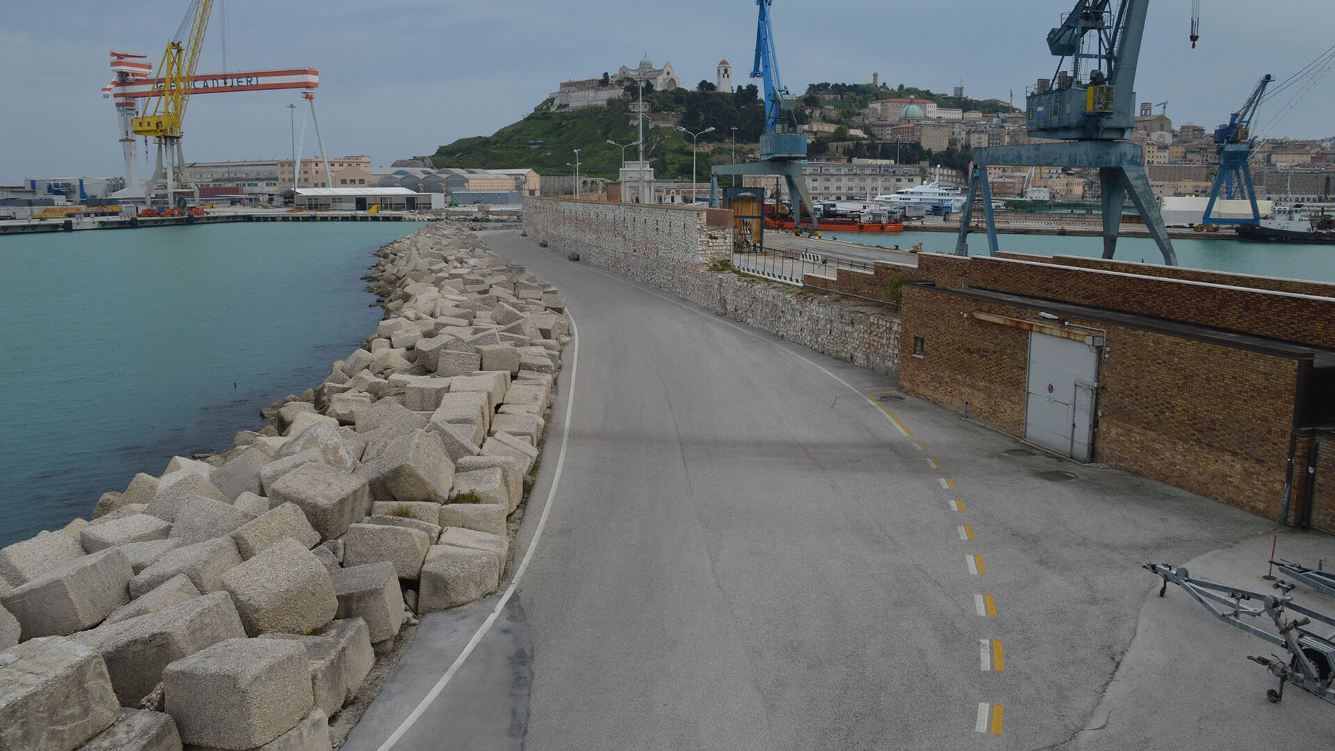 IL PORTO ANTICO image