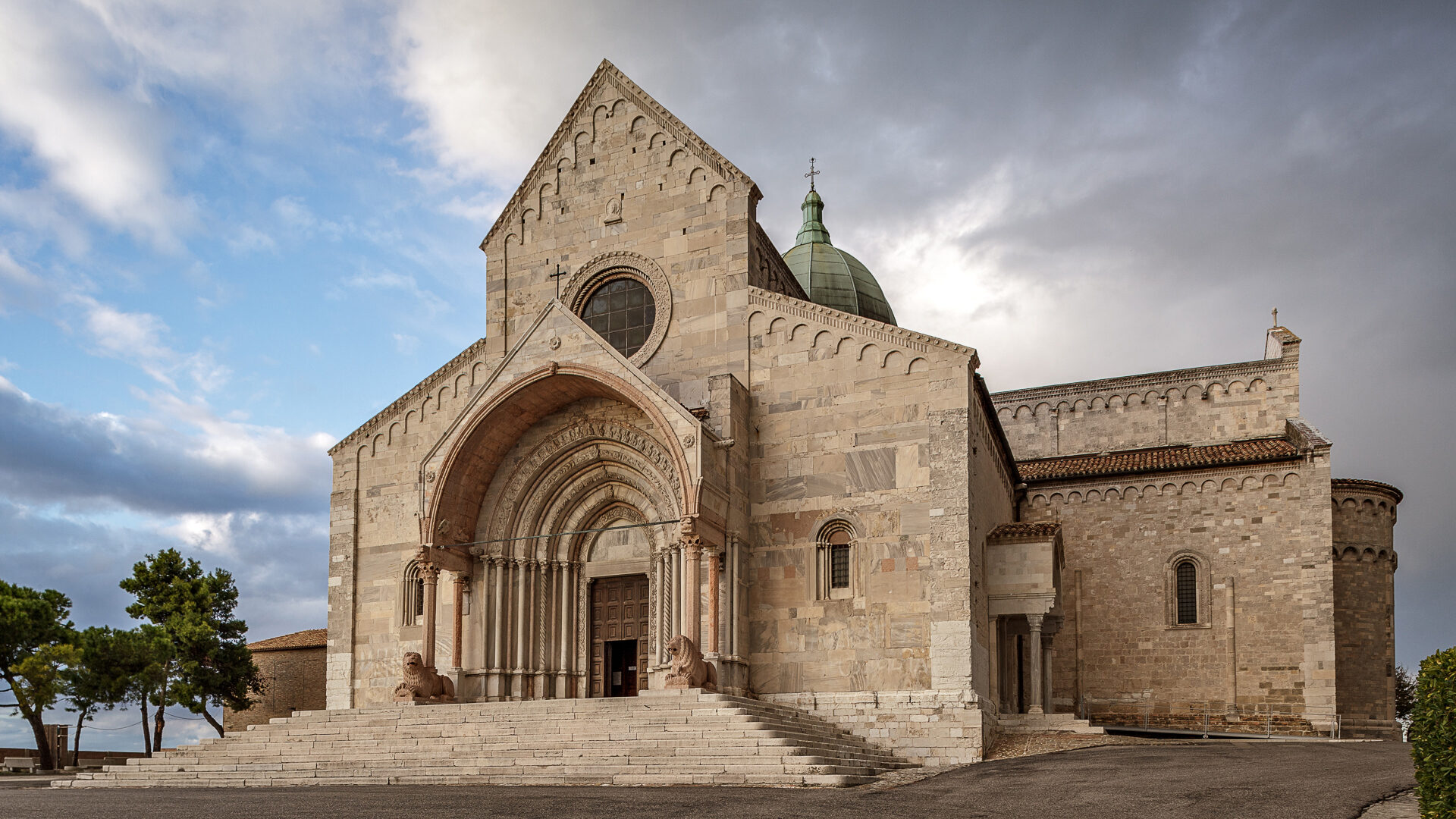 LE CHIESE DEL PORTO image