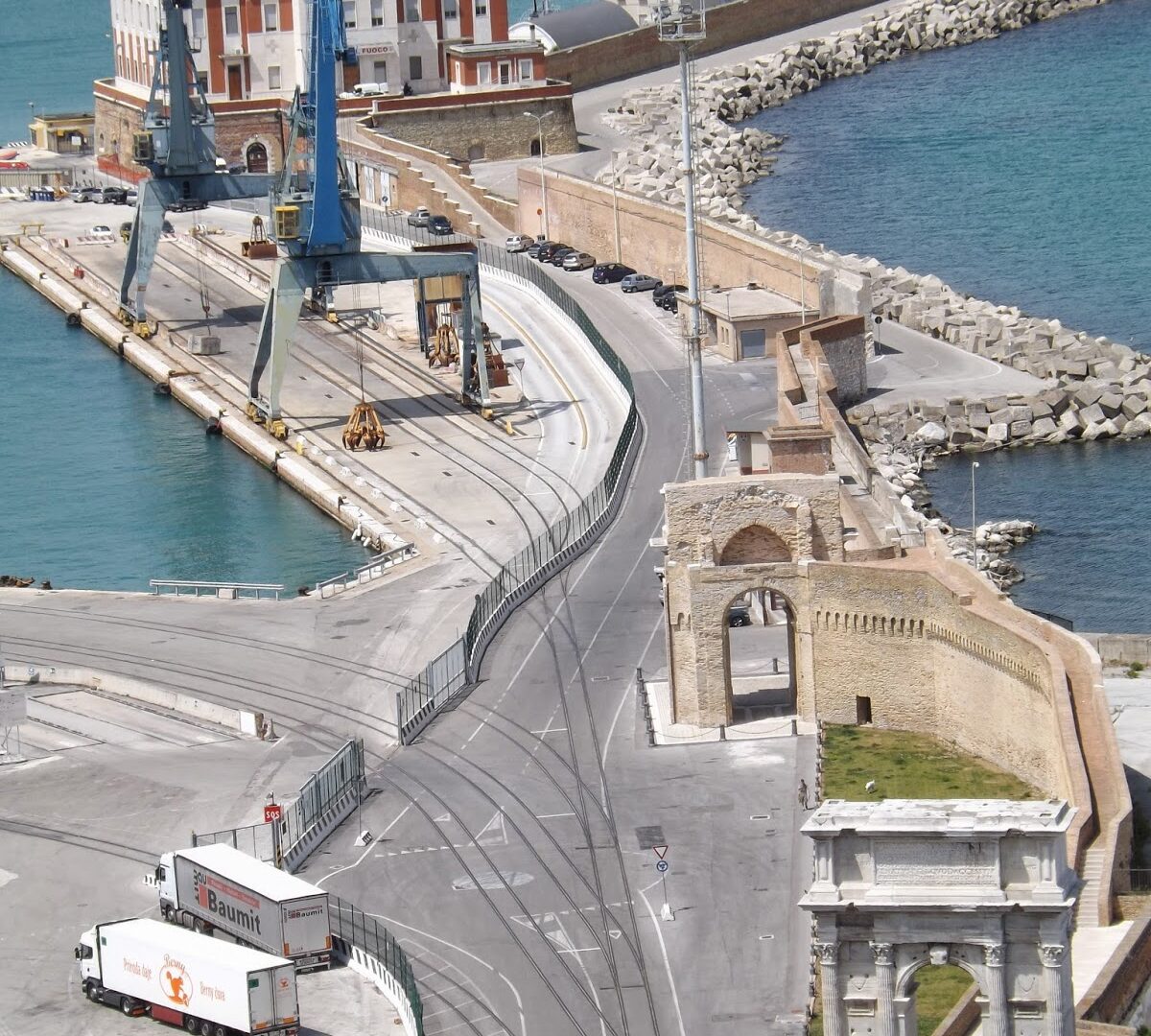 IL PORTO ANTICO image