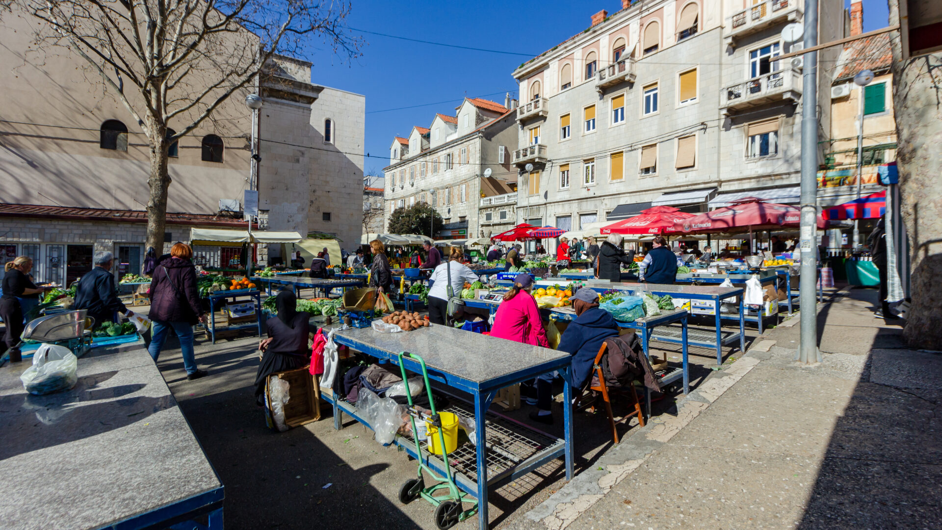 Il mercato – Pazar image