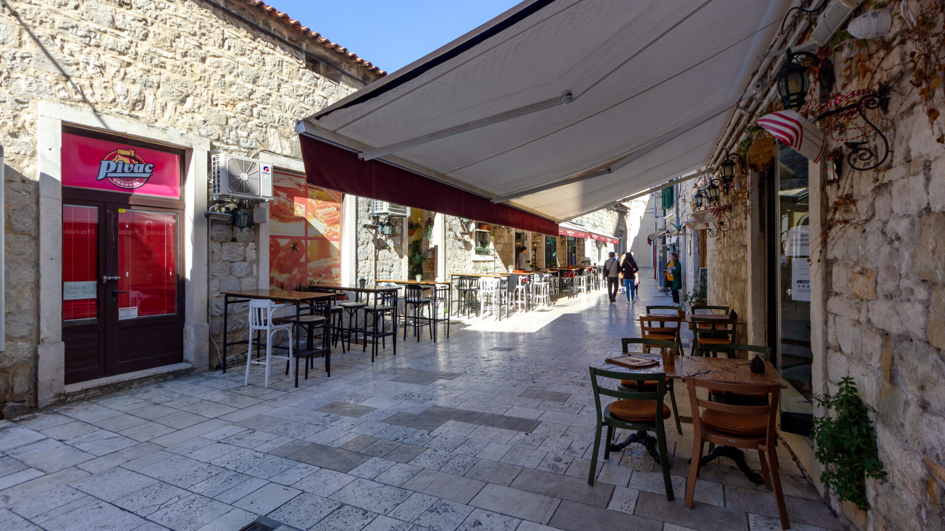 Via Marmontova image