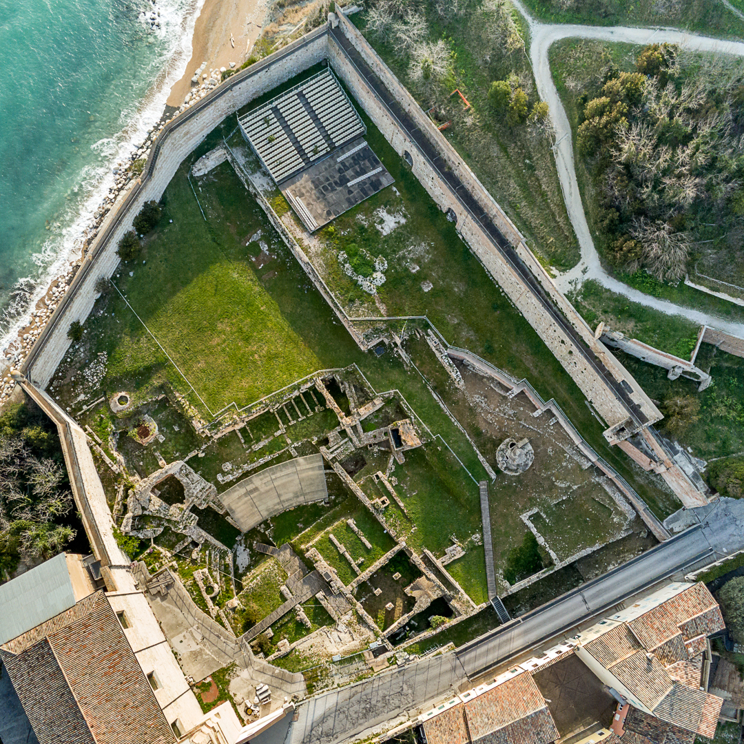 OVERLOOKING THE SEA image