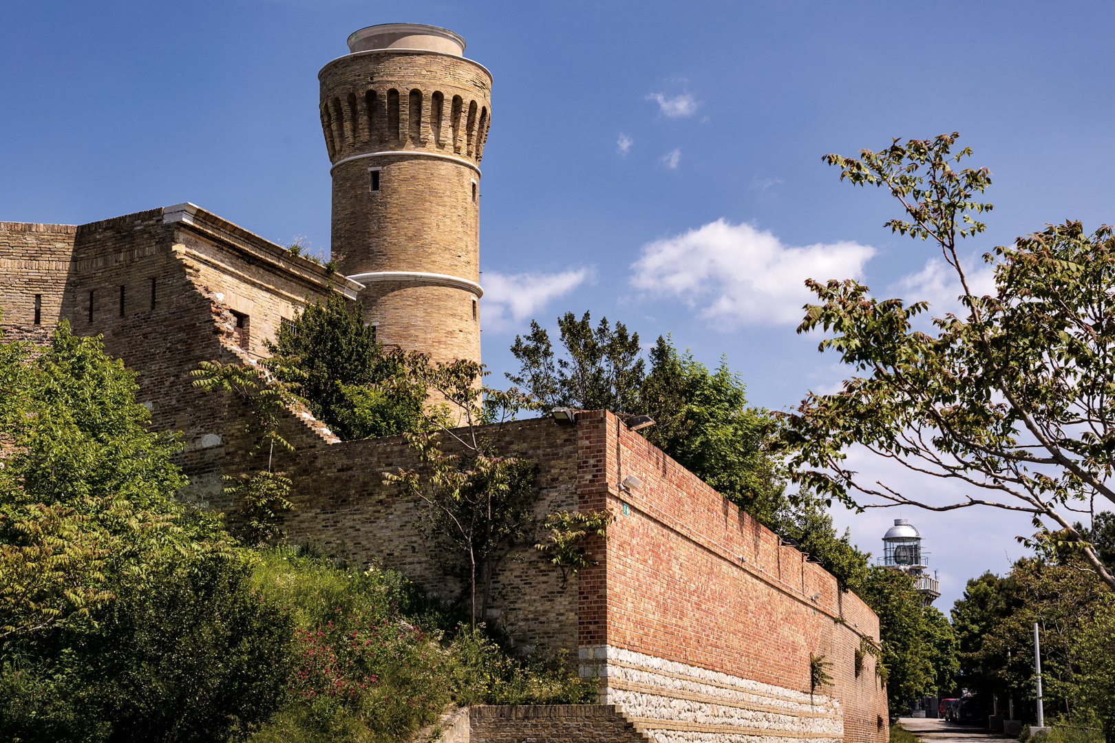 OVERLOOKING THE SEA image
