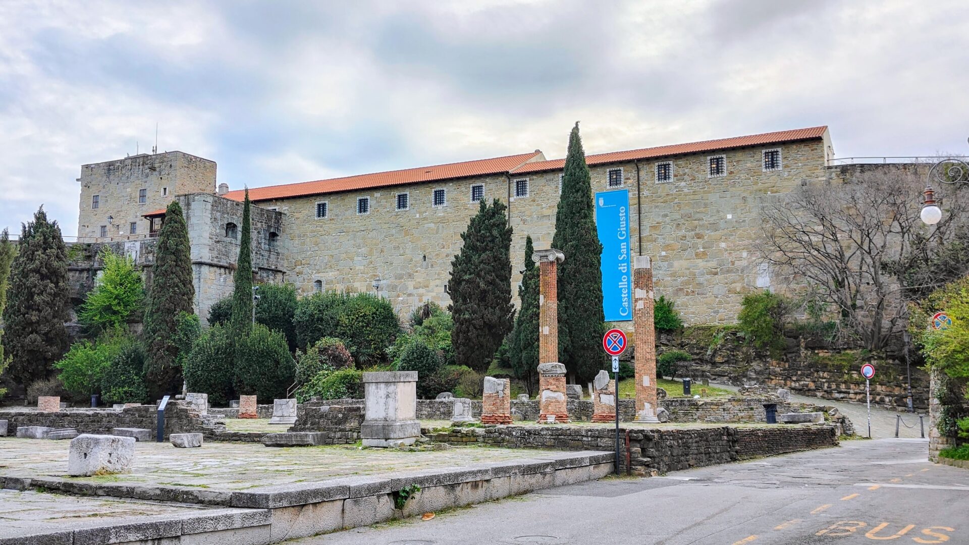 CASTELLO DI SAN GIUSTO image