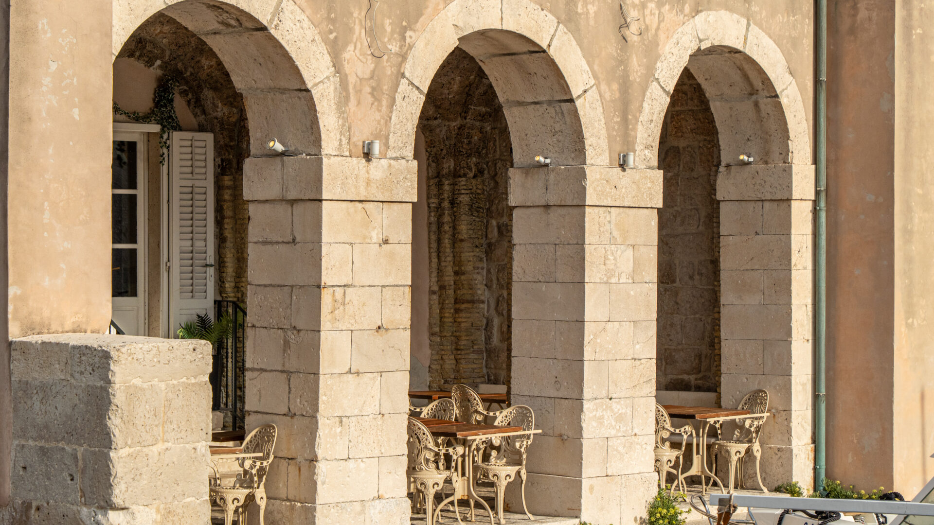 PICCOLO ARSENALE image