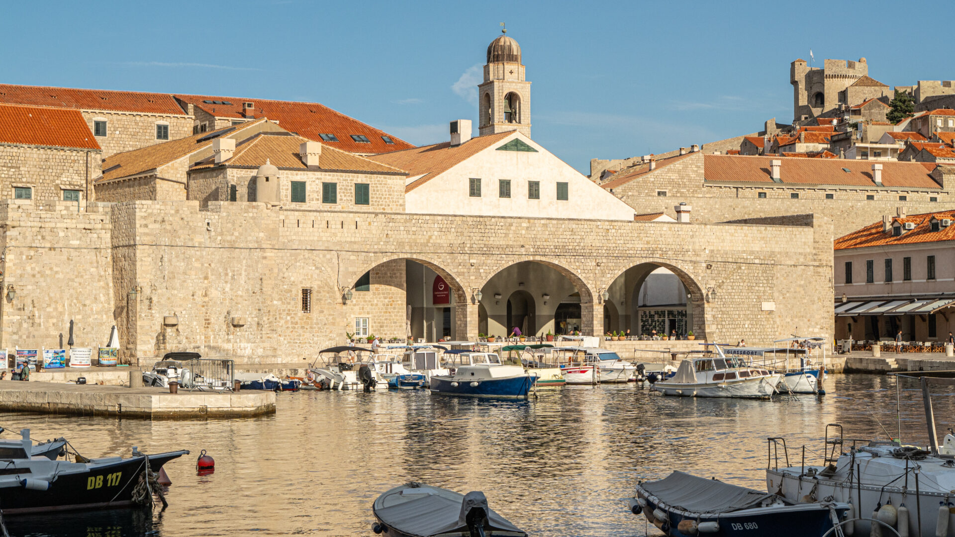 TROKUTASKI GAT image