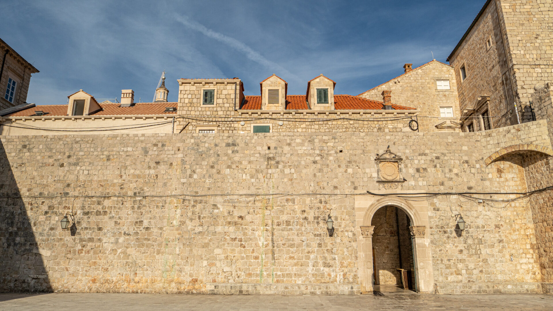 PORTA DI PONTA image