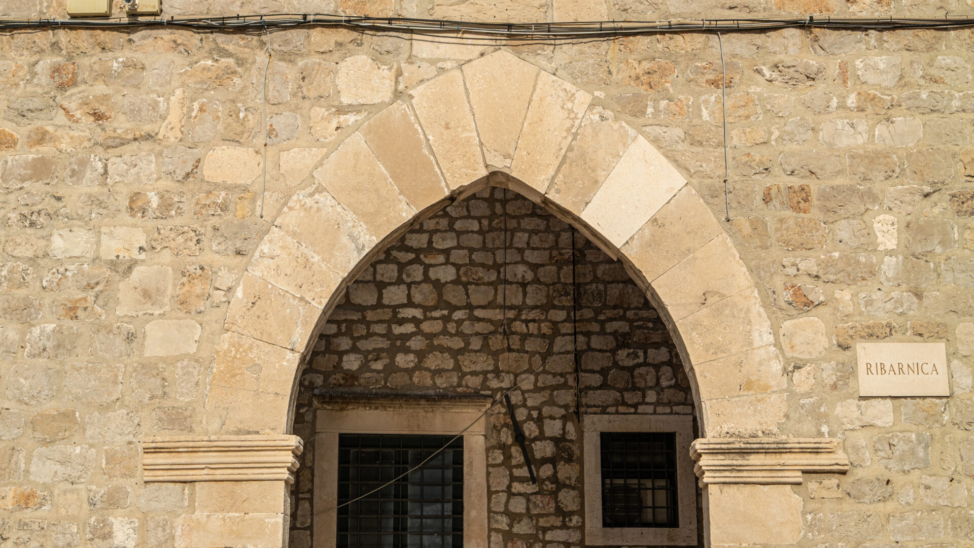 FISH MARKET GATE image