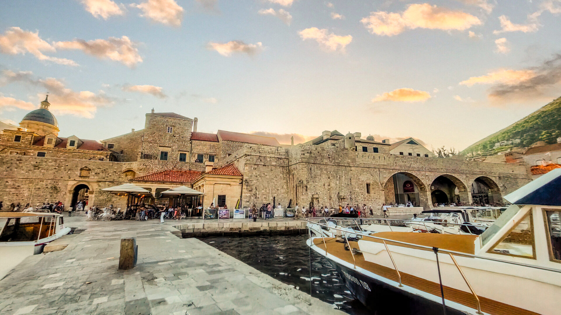 ARSENALE GRANDE image