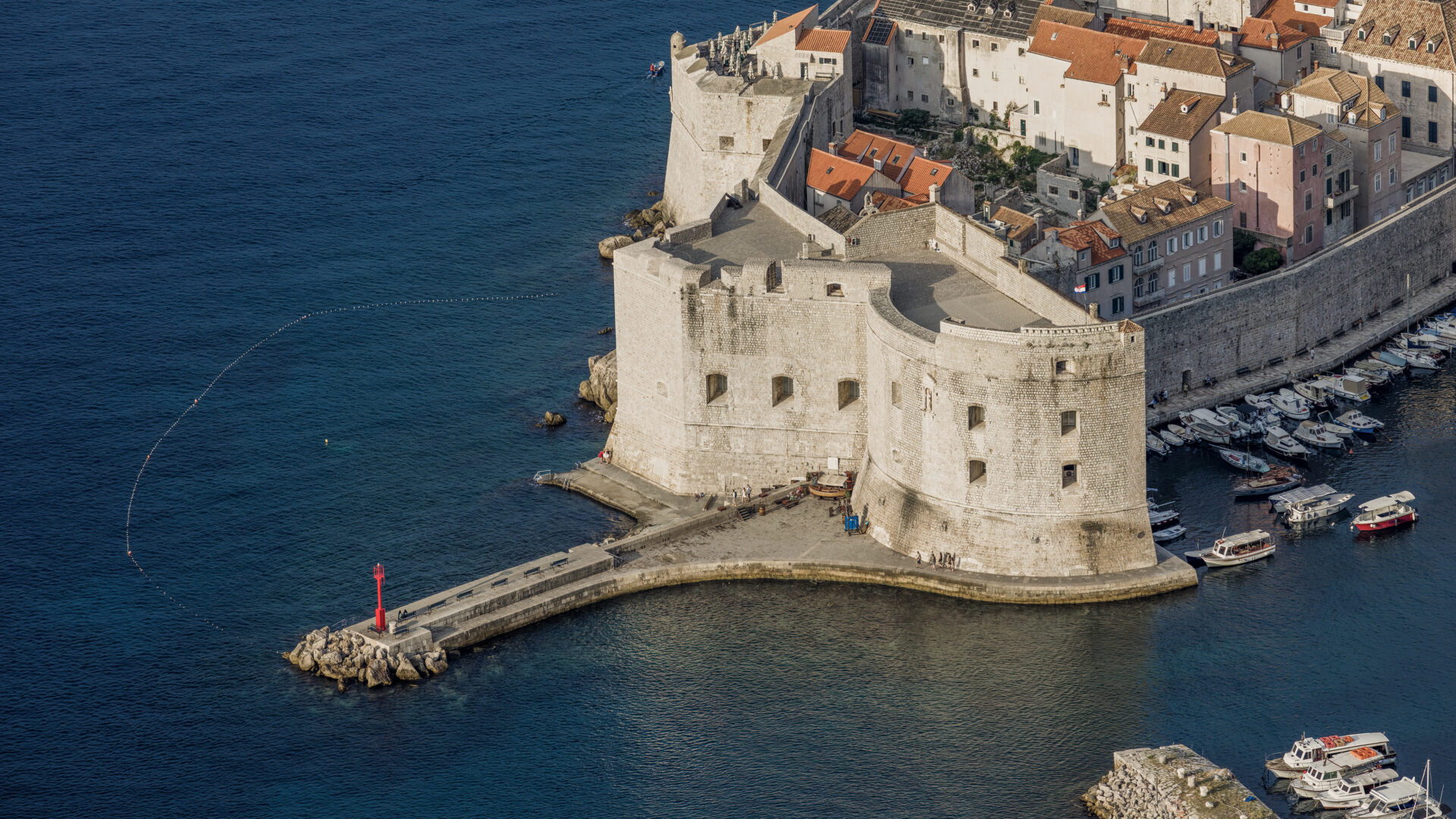 LUKOBRAN PORPORELA image