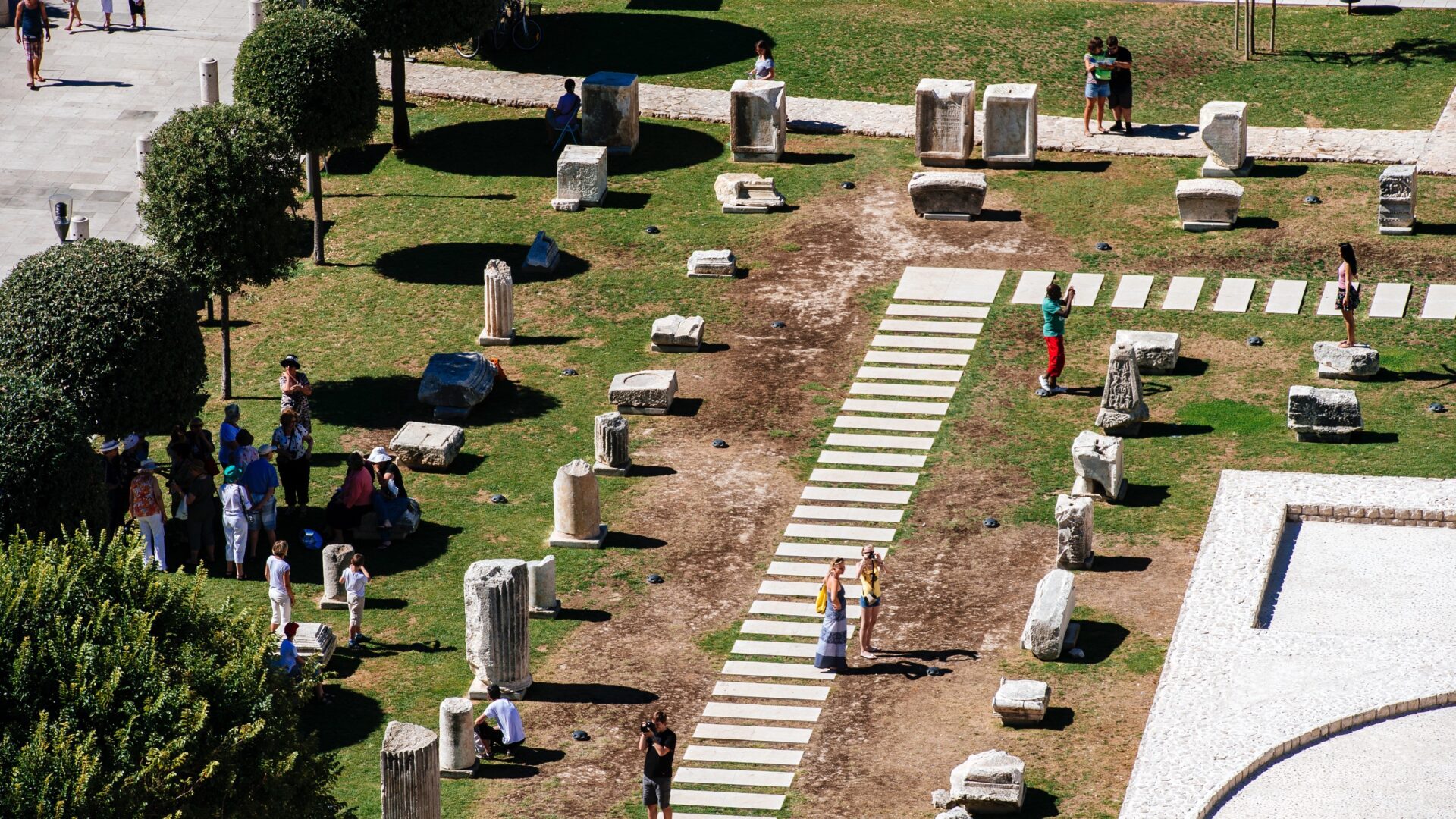 Broken Stones – Forum/Donat/Kalelarga image