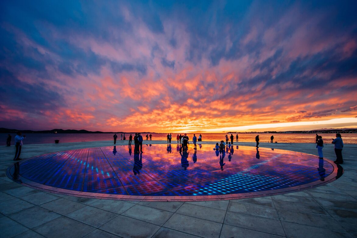 CONTINUUM – Sea Organs and Greetings to the Sun image