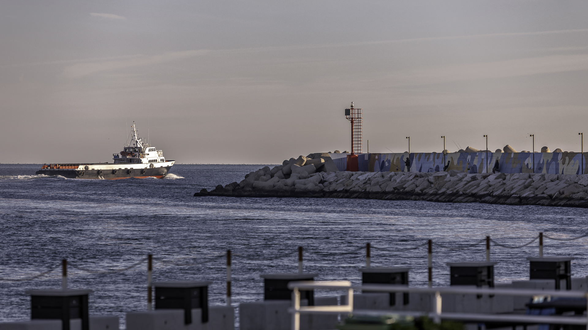 A BRIDGE BETWEEN THE CITY AND THE SEA: THE PORT OF PESARO image